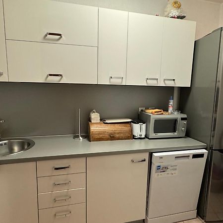 Apartman Sunnyplace โมสตาร์ ภายนอก รูปภาพ