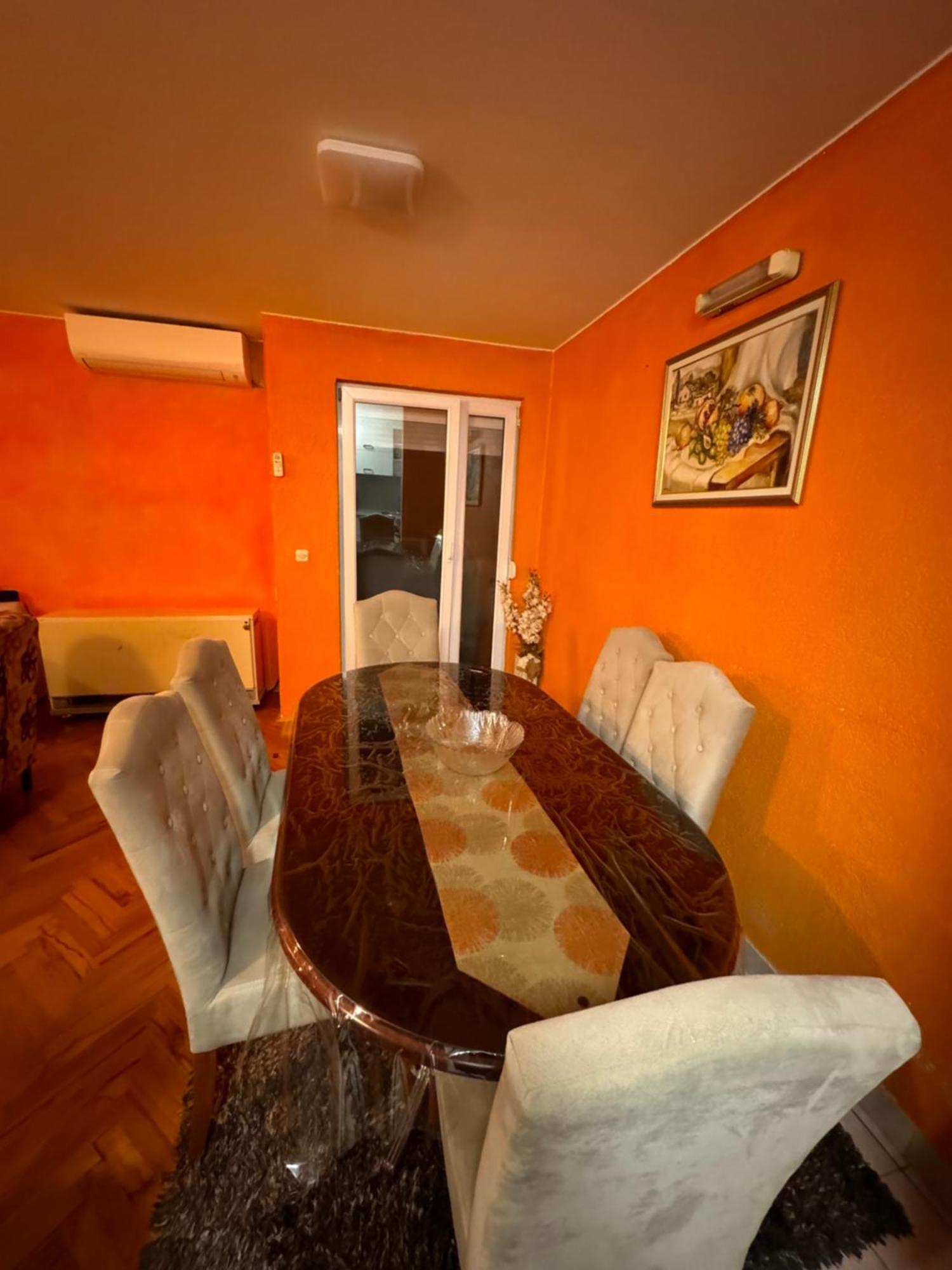 Apartman Sunnyplace โมสตาร์ ภายนอก รูปภาพ
